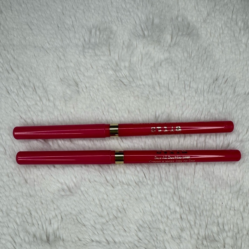 ✨NWOB✨ Stila Stay All Day Lip Liner - Sangria